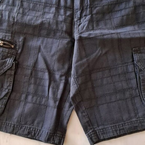 Columbia cotton bermuda shorts size small like new, blue