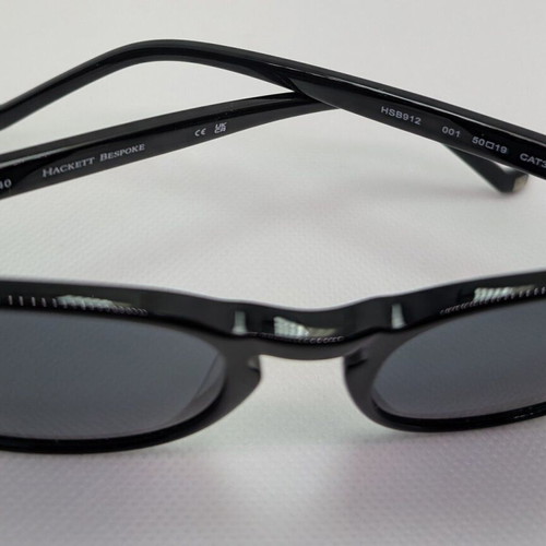Hackett unisex sunglasses with black acetate frame and black lenses HSB912-001