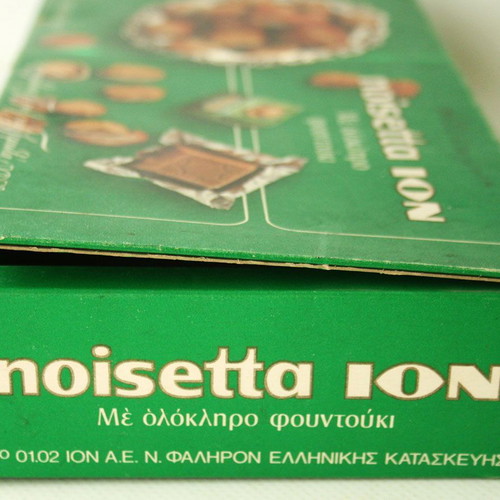 Noisetta Ion Vintage 80's Empty Chocolate Box like new