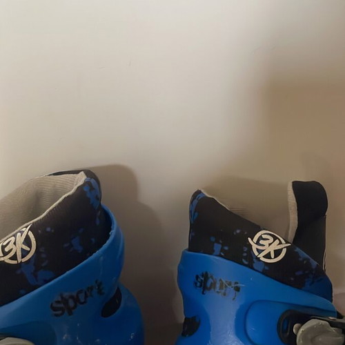 Roller skates size 38 like new, children