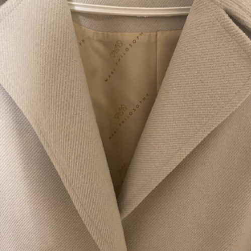 Maki Philosophy coat off-white cream like new, size Large