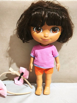 Dora the Explorer doll with accessories