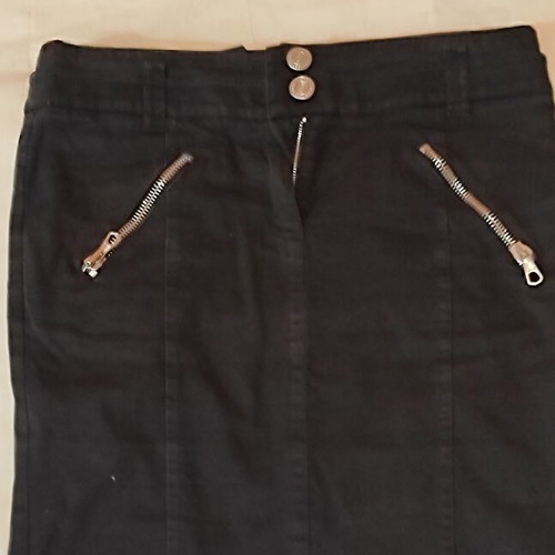 Iceberg Ice B Black Denim Skirt like new, size M 38 10