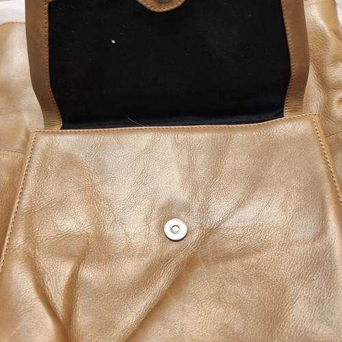 Markberg shoulder bag with zipper and pockets