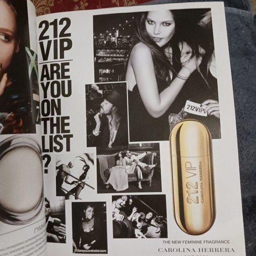 Down Town Magazine Christmas 2010 like new