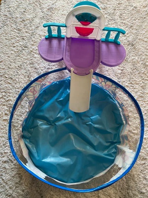 Barbie Cascading Water Pool Playset with Fountain Mattel like new
