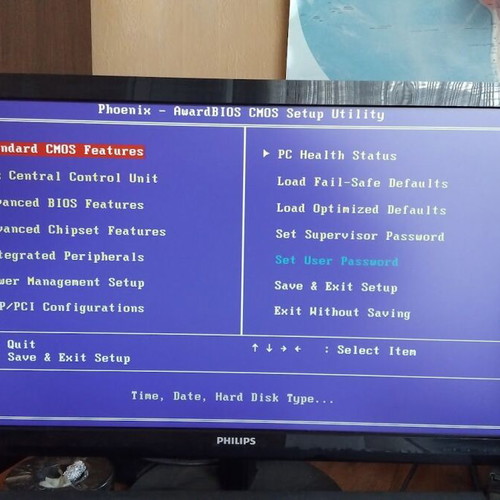 Foxconn 945G7MC-KS2HV motherboard used with Intel Core2Duo E4500 CPU and fan
