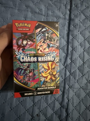 Chaos Rising Booster Bundle sealed, excellent condition