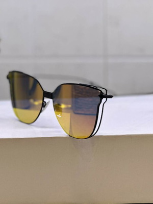 Vintage γυαλιά ηλίου πεταλούδα καινούργια με polarized χρυσό φακό