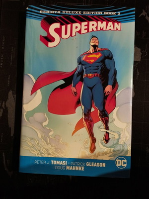 Superman Rebirth Deluxe Edition Book 2 HC like new