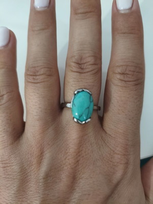 Boho ring with oval turquoise stone in metal alloy like new