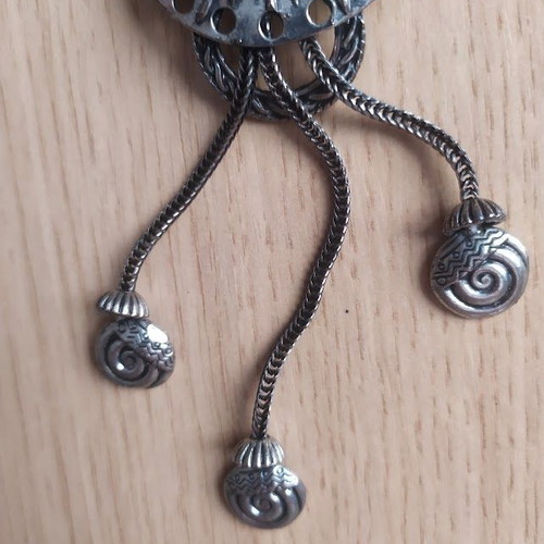 Women's pendant necklace metal with beads like new, silver