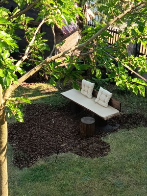 Handmade garden set with 1.50m bench and log table, natural wood