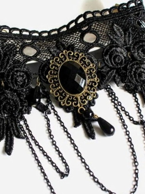 Lace choker with chains and black onyx new