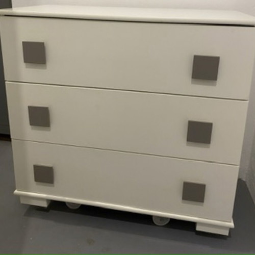 Children's Dresser like new, 1 meter length, 50 cm depth