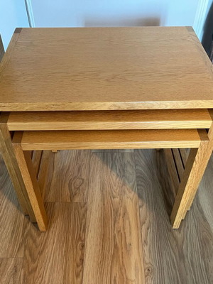 Τραπεζάκια ζιγκόν σουηδικά δρύινα mid century σαν καινούργια
