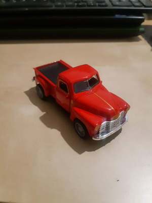 Chevrolet Chevy Pick - Cup metal toy 1/32 scale new with pullback mechanism