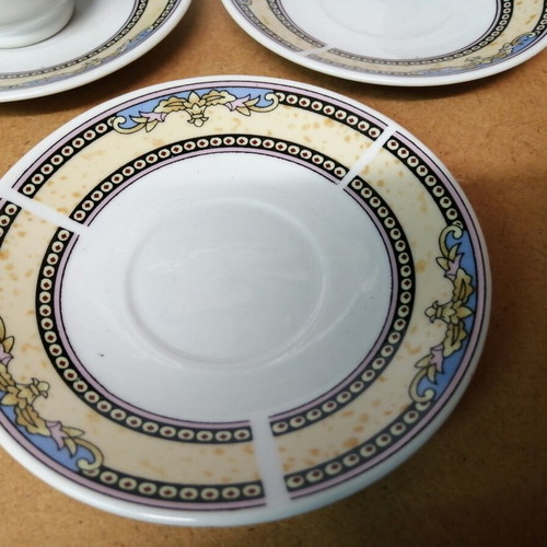 Porcelain coffee cups set of 2 with 5 saucers like new