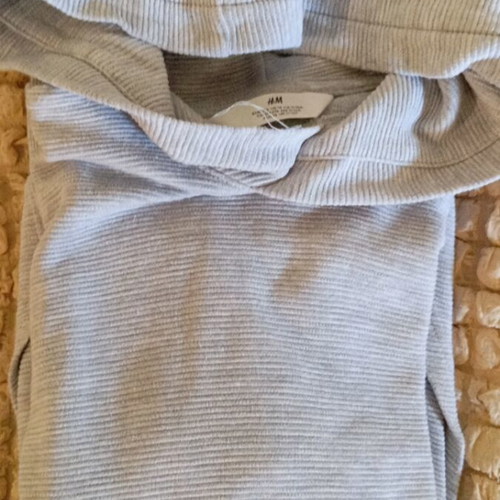 H&M sweatshirt used for boys size 152 grey