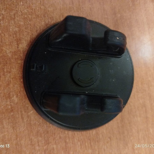 Mobile phone holder for desk or car used, rotating, with replacement adhesive