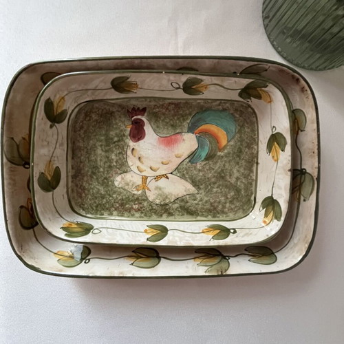 Vintage ceramic oven baking dishes set with rooster motif