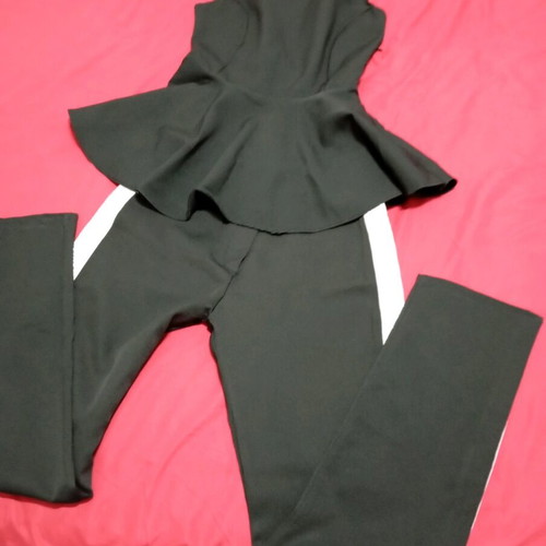 Women's set pants and top with straps new, black and silver