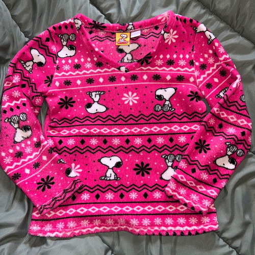 Women's warm pajama top used, size small, multicolored