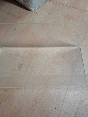 Plexiglass кутия за продуктова витрина употребявана