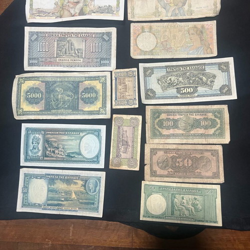 Old Greek collectible banknotes like new