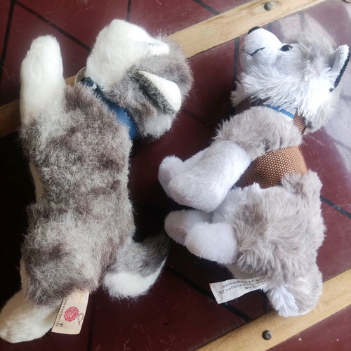 Plush dogs like new, set of 2