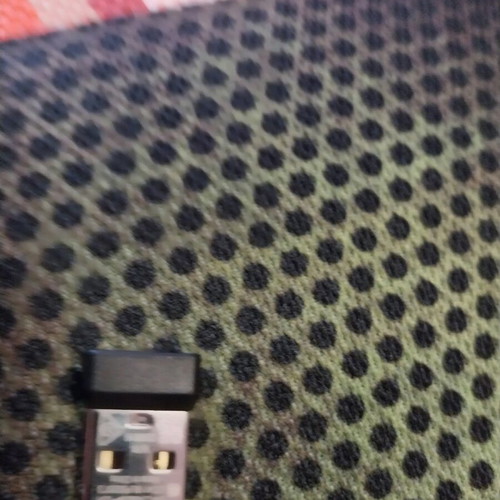 Laptop computer mouse new with special cleaning cloth
