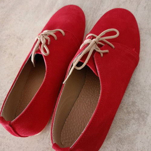 Kastoria women's shoes new, size 37, red