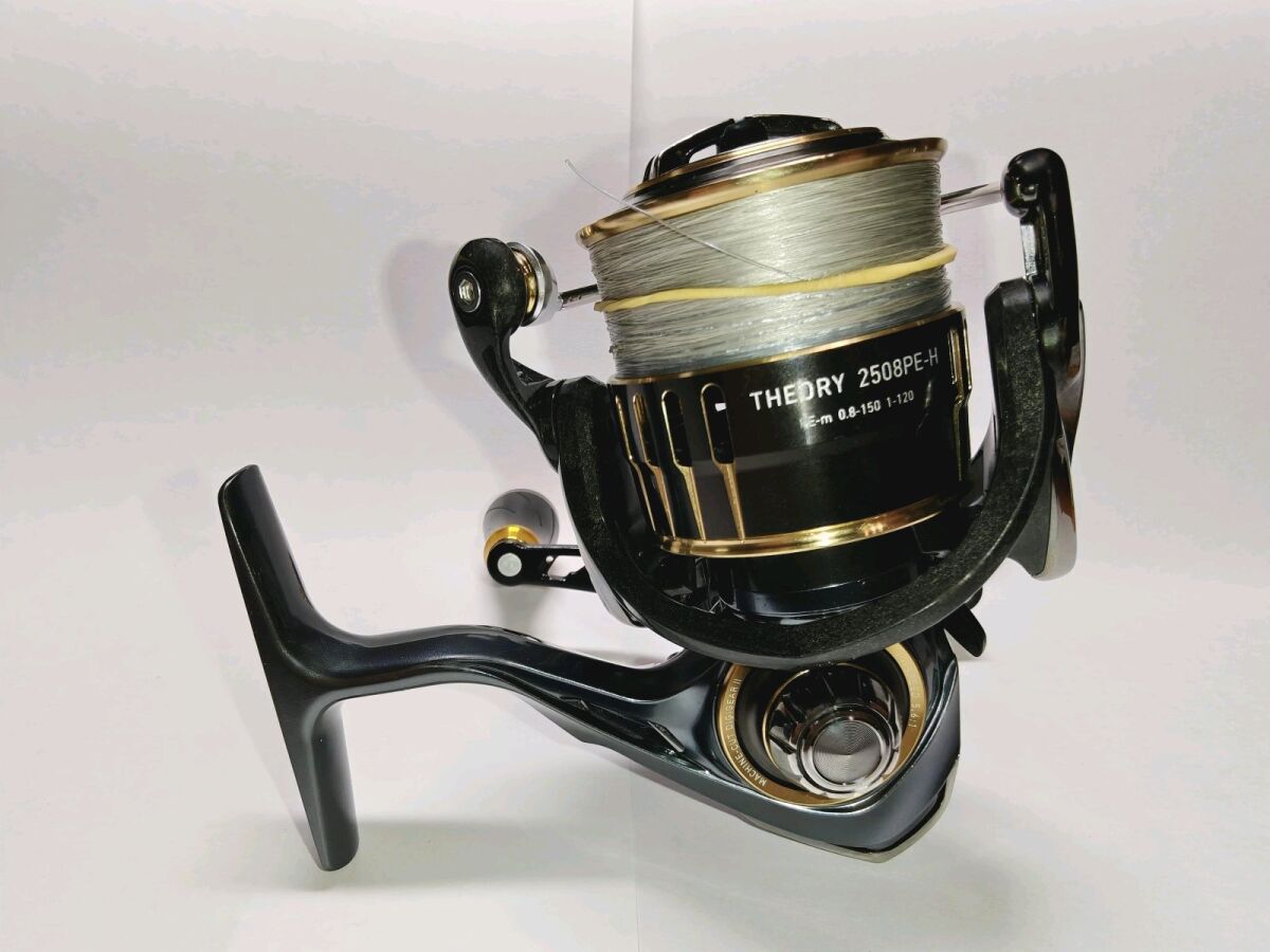 Daiwa Theory 2508PE-H spinning reel… - € 130,00 - Vendora.cy