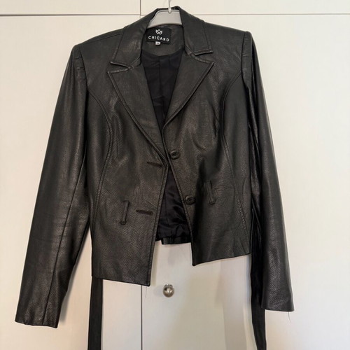 Chicard leather fitted jacket black like new, size 36
