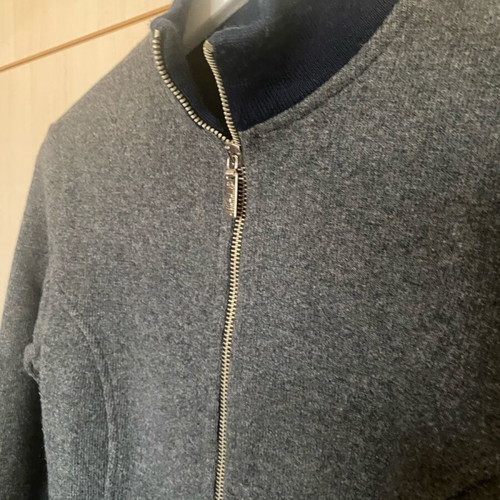 Dolce&Gabbana wool cardigan grey like new with zipper