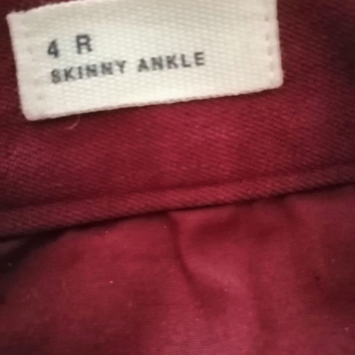 Gap women's pants burgundy like new, size 4R