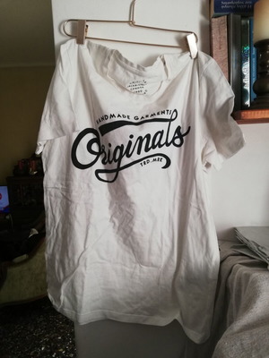 Jack & Jones white t-shirt medium, like new