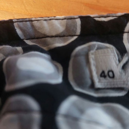 More skirt like new, white and gray, size L/40/12
