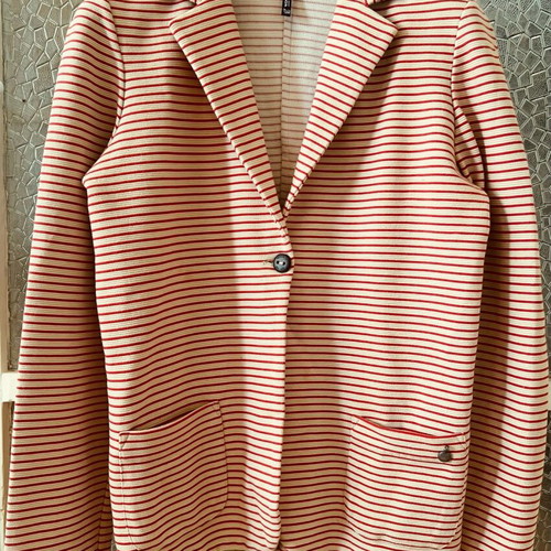 Woolrich blazer size S like new, white and red