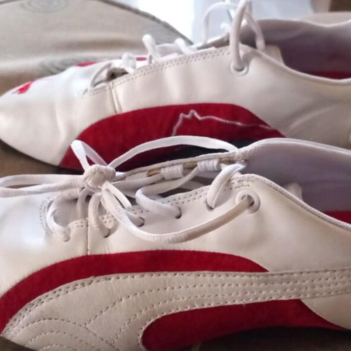 Puma Speedcat shoes used, size 39, white and red, narrow fit