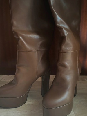 Luigi Boots New Brown Size 39