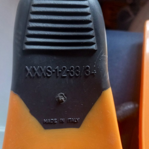 Children's swim fins like new, size 33/34, orange-gray, Majorca