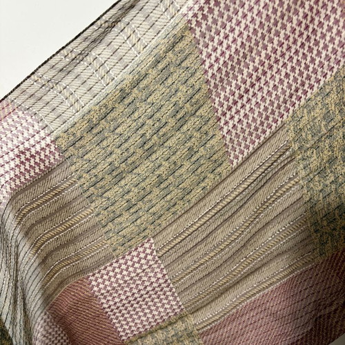Silk scarf like new, multicolored with linear pattern