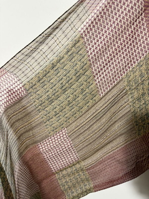 Silk scarf like new, multicolored with linear pattern