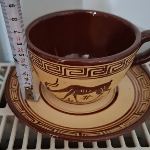 Set of 4 handmade ceramic cups with Minoan design saucers like new