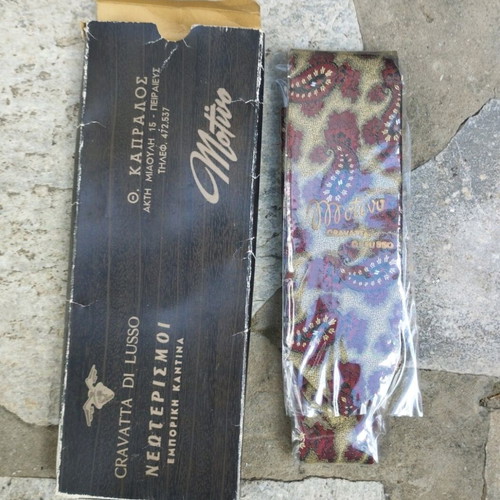 Kapralos vintage tie new