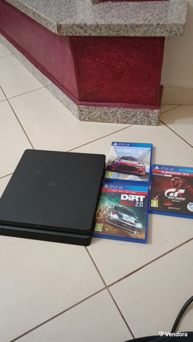 PlayStation4Slim500GBμεταχειρισμένομε4παιχνίδιαχωρίςχειριστήριο