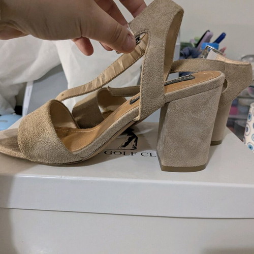 U.S. Golf Club sandals with thick heel like new, beige