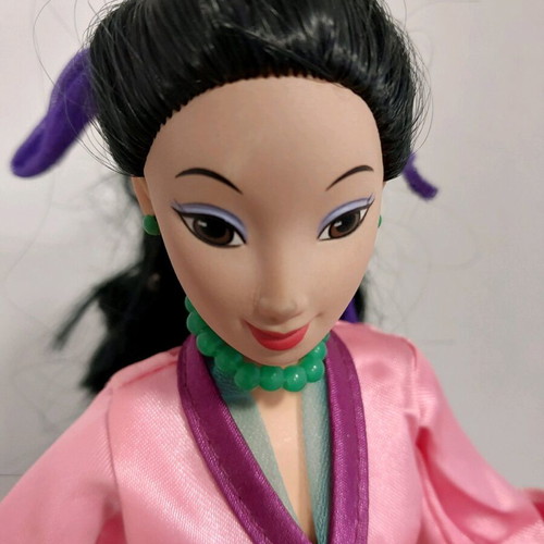 Disney Mulan 1998 Matel doll used with missing parts