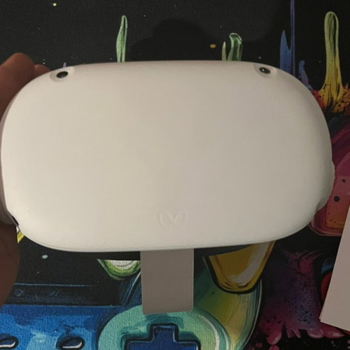 Meta Quest 2 VR headset like new